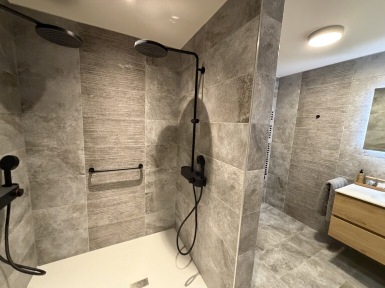 Chambre PMR - Salle de bain