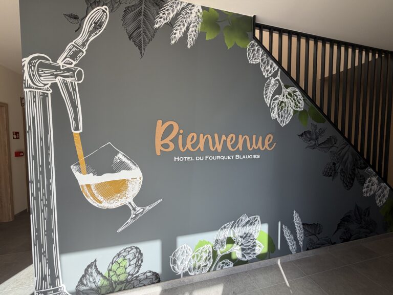 Entrée de l'hôtel du Fourquet