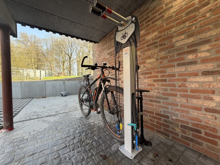 Station de réparation de vélo